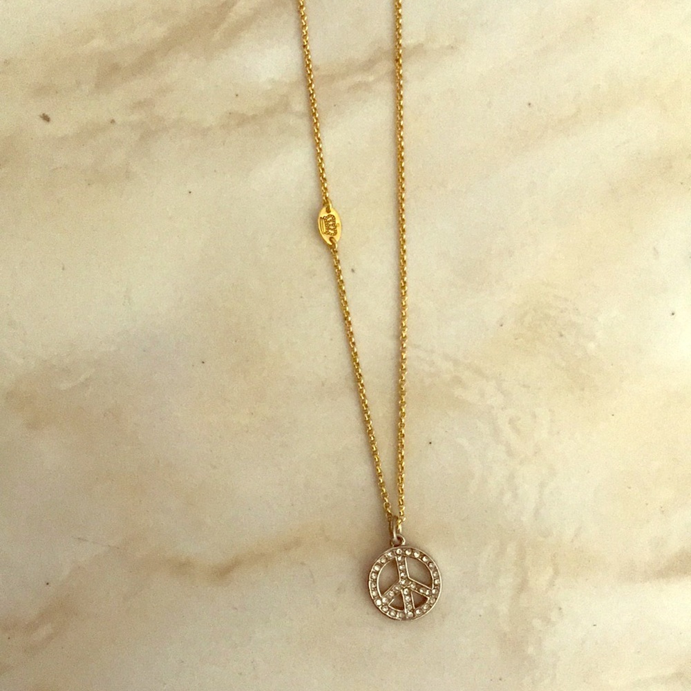 Juicy Couture Peace sign necklace !